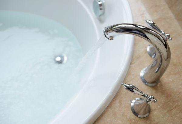 Cost of Tub Faucet Replacement in Green Bay
