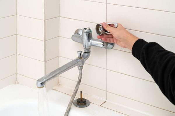 Cost of Shower Handle Repair in Green Bay
